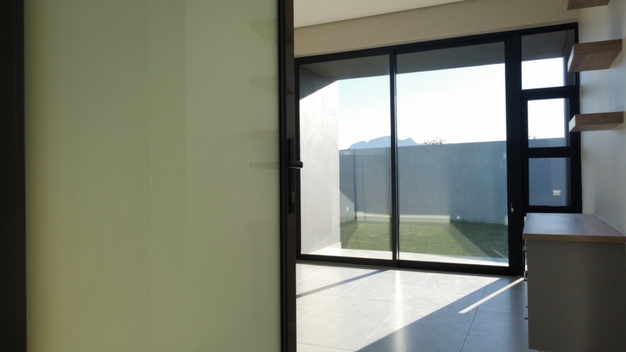 4 Bedroom Property for Sale in Oubaai Western Cape